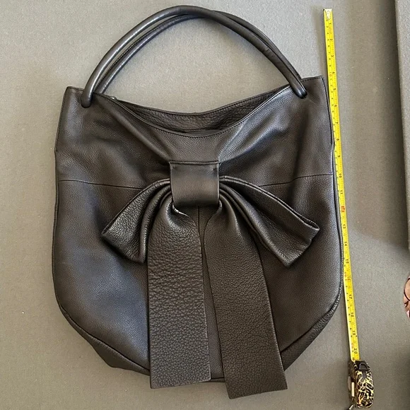Leather Black Bow Shoulder Bag - Picture 11 of 11